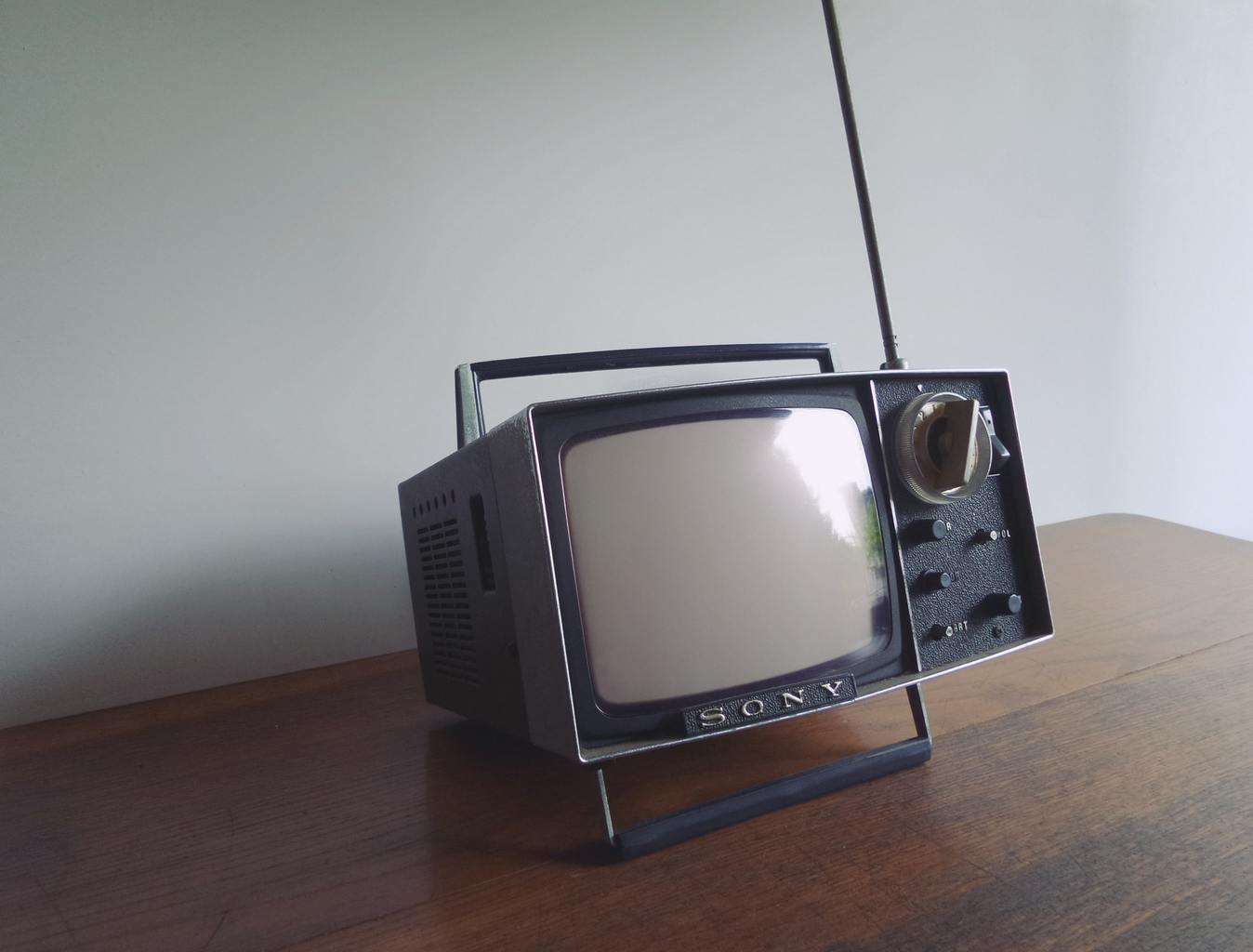 Why Should I Keep My Cable TV Services